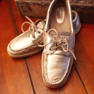 SPERRY TOP SIDER | BLUEFISH 2 EYE | BOAT SHOE | SIZE 8.5
